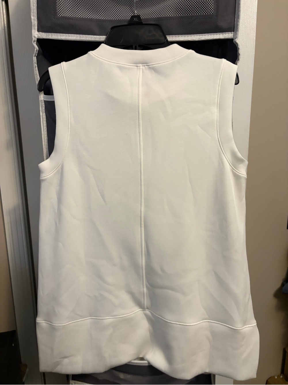 SPANX White Sleeveless Crewneck Tank - Picture 8 of 10